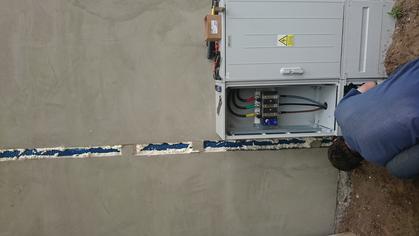 Wykonanie instalacji zasilania ZK w hali produkcyjnej